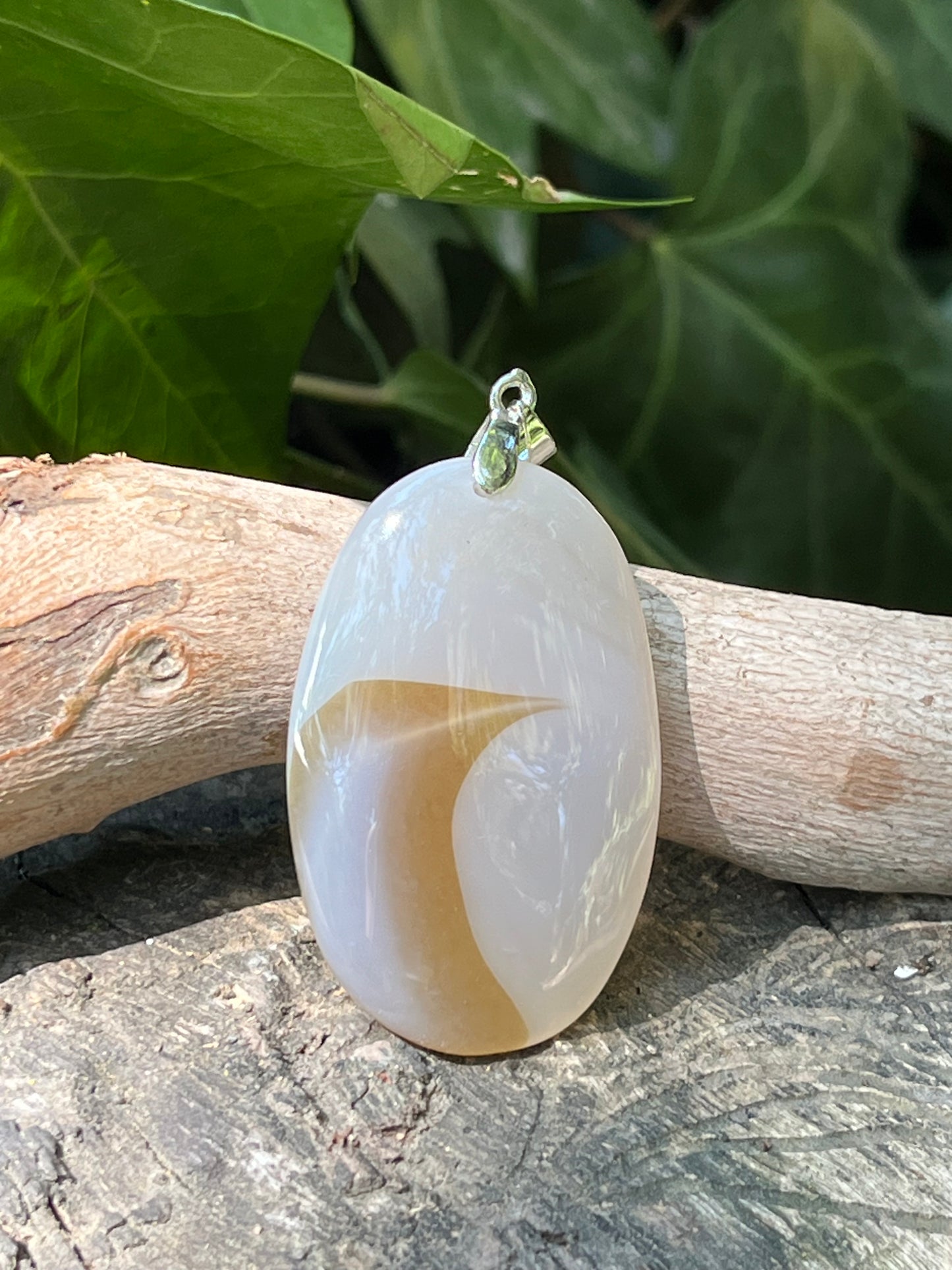 Unique Sterling Silver Scenic Agate