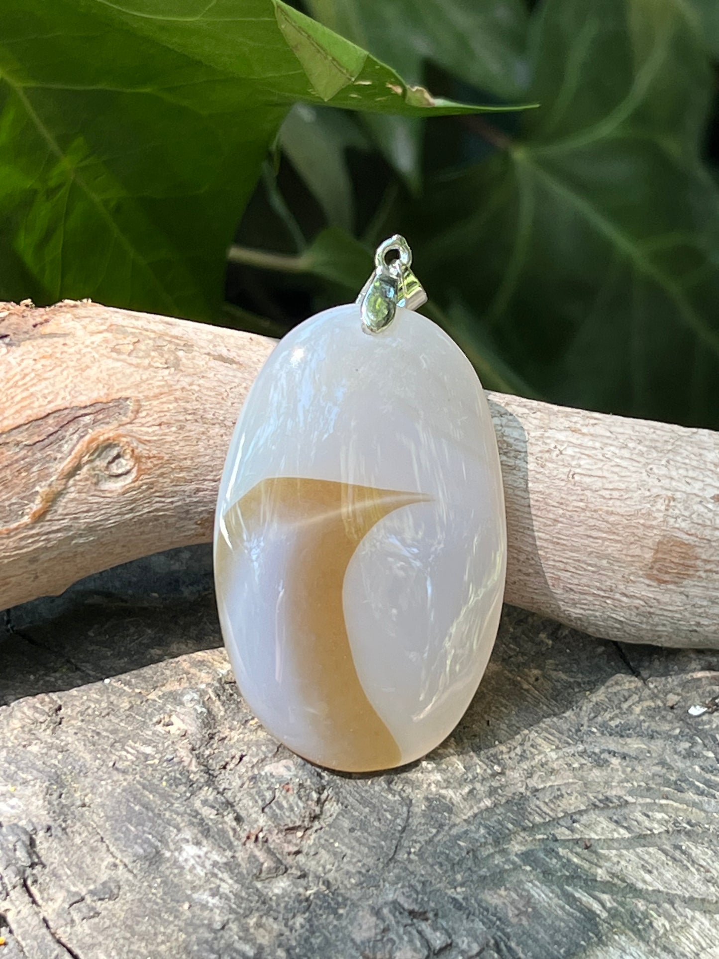 Unique Sterling Silver Scenic Agate